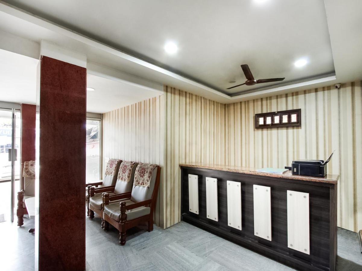 Spot On 43451 Hotel Sakunthala International Tirunelveli Buitenkant foto
