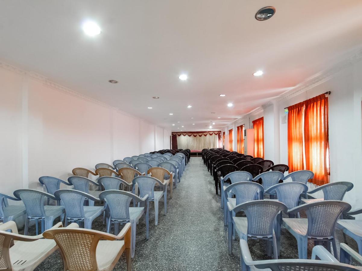 Spot On 43451 Hotel Sakunthala International Tirunelveli Buitenkant foto