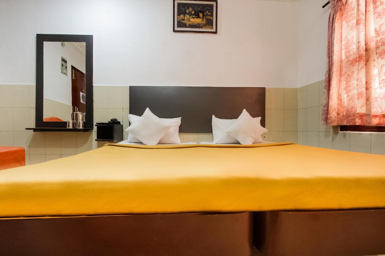 Spot On 43451 Hotel Sakunthala International Tirunelveli Buitenkant foto
